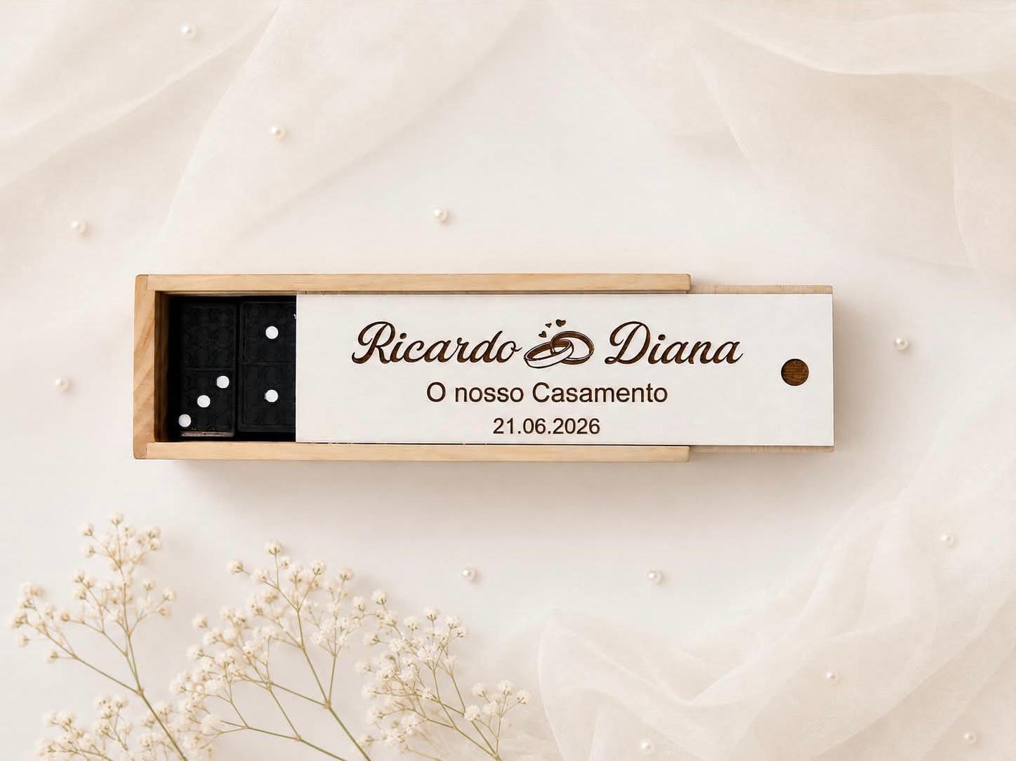 Caixa de dominó personalizada para casamento