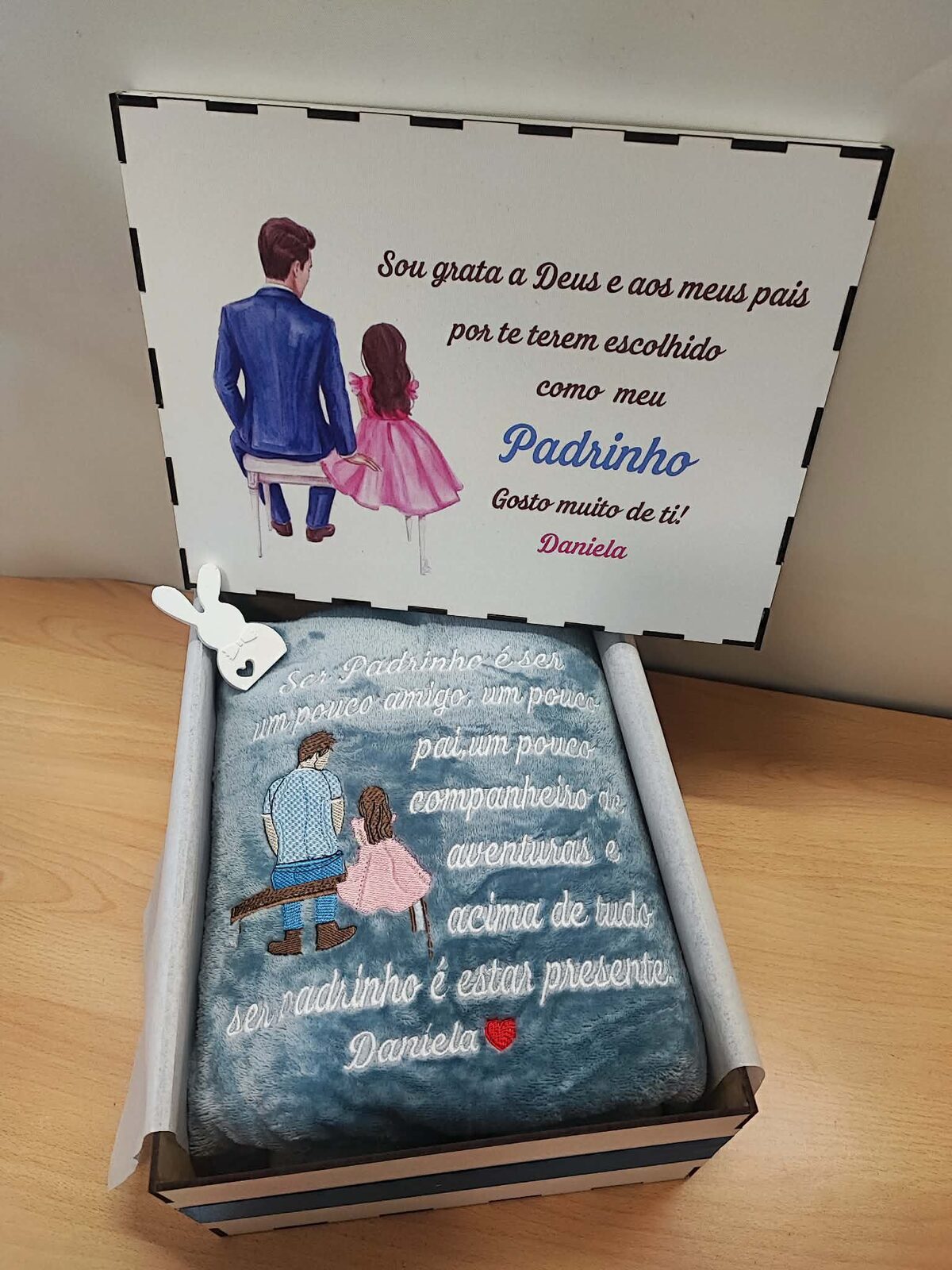 Peça personalizada de Páscoa